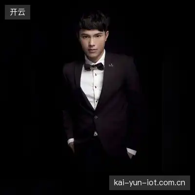 纪苑辰